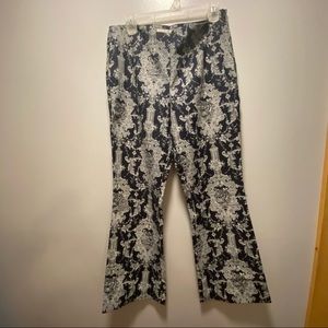 Christie & Jill stretch navy and white pants